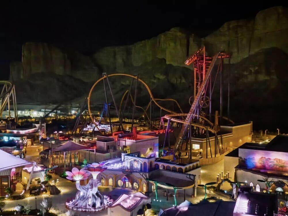 إقامة ليلتين في فندق 4 نجوم مع تذاكر Six Flags الذهبية لخمس أفراد